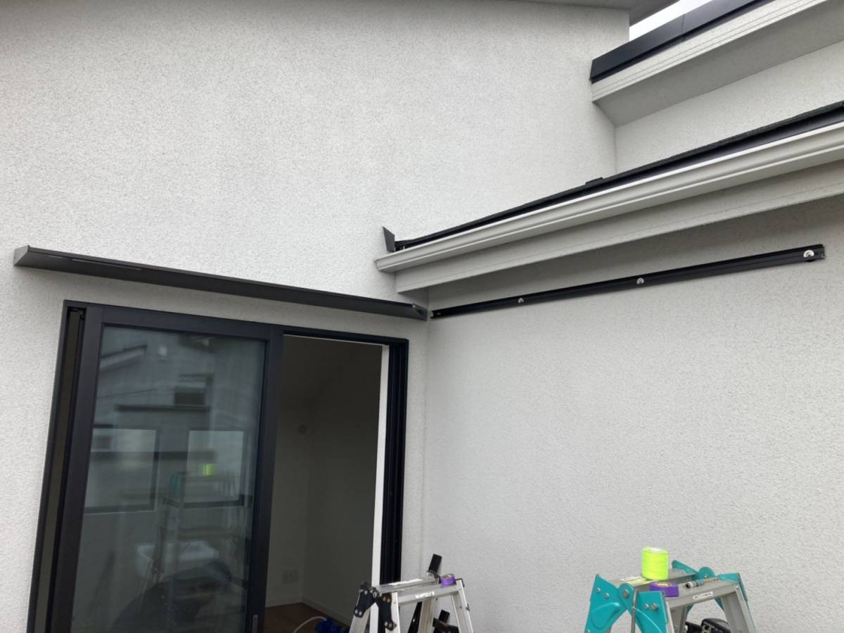 エコプロの庇(ひさし)取り付け・新築住宅工事 / 藤沢市の施工後の写真1