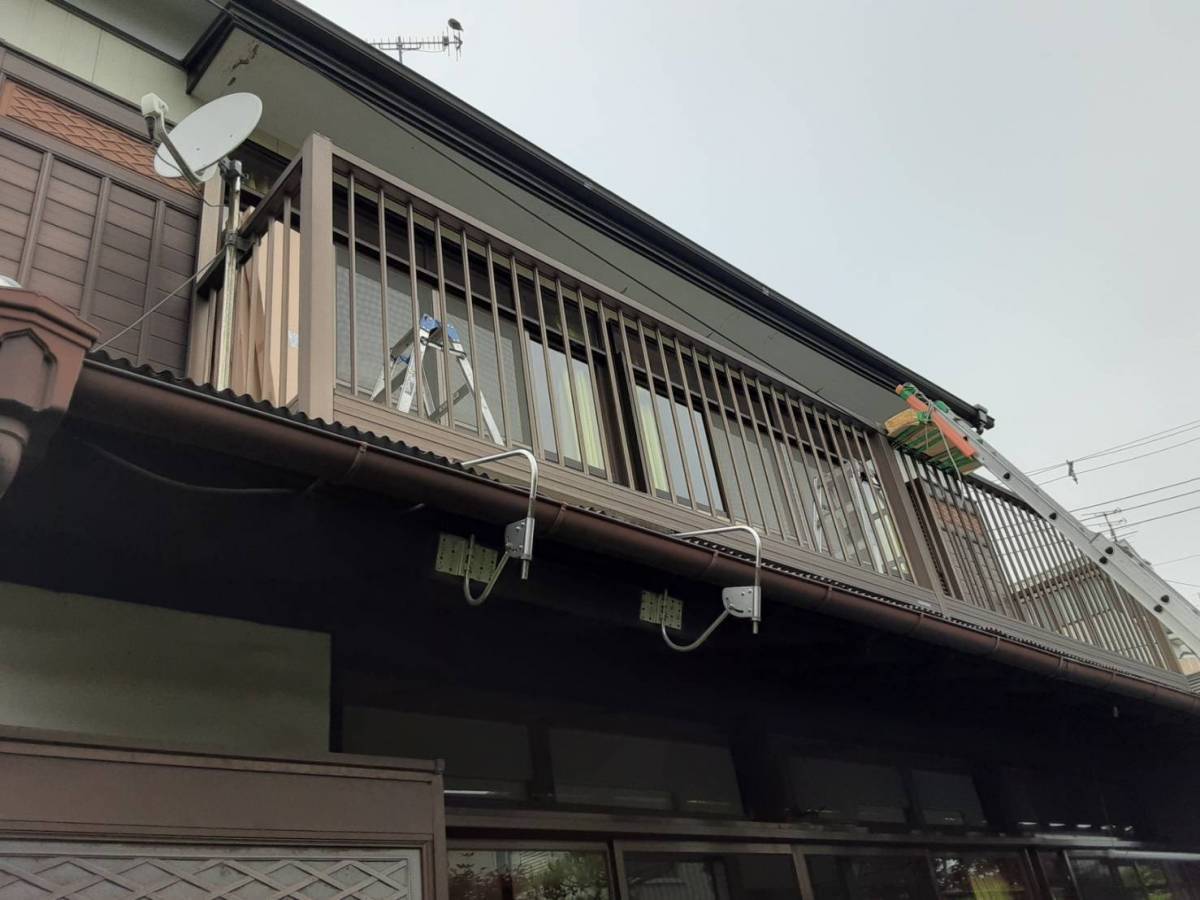 大成トーヨー住器のテラス屋根工事|テラスVS|LIXIL|風に強いテラス|小田原市|の施工前の写真1