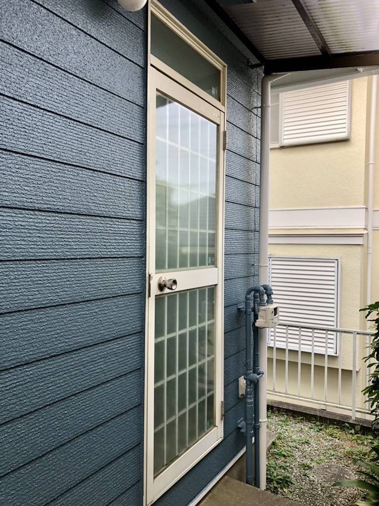バンダイトーヨー住器の1dayリフォーム『リシェント3』『リシェント勝手口』同時工事!!の施工前の写真3