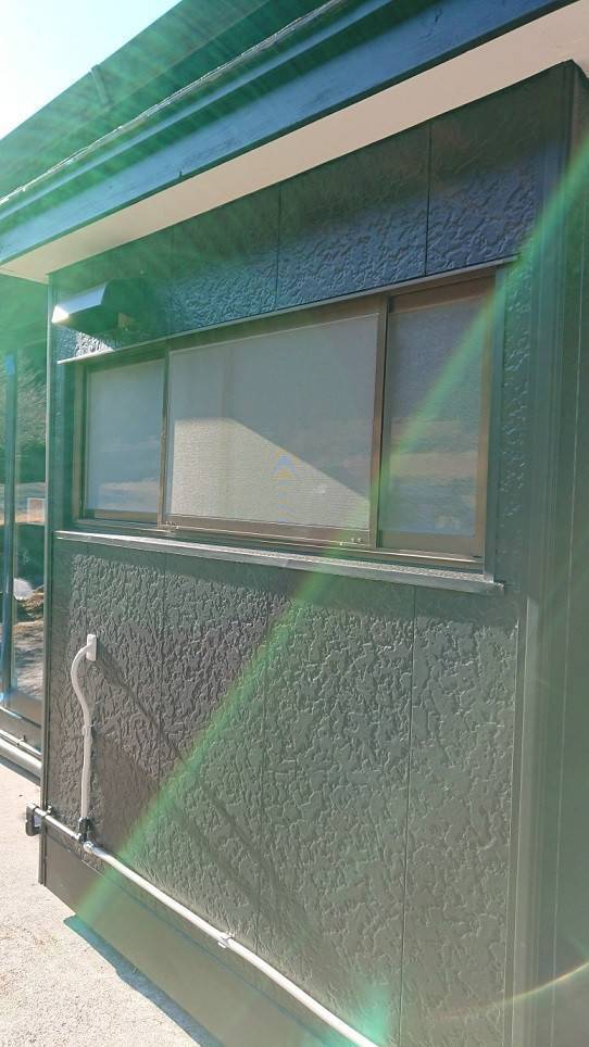バンダイトーヨー住器の1dayリフォーム『リシェント勝手口ドア』工事!の施工前の写真3